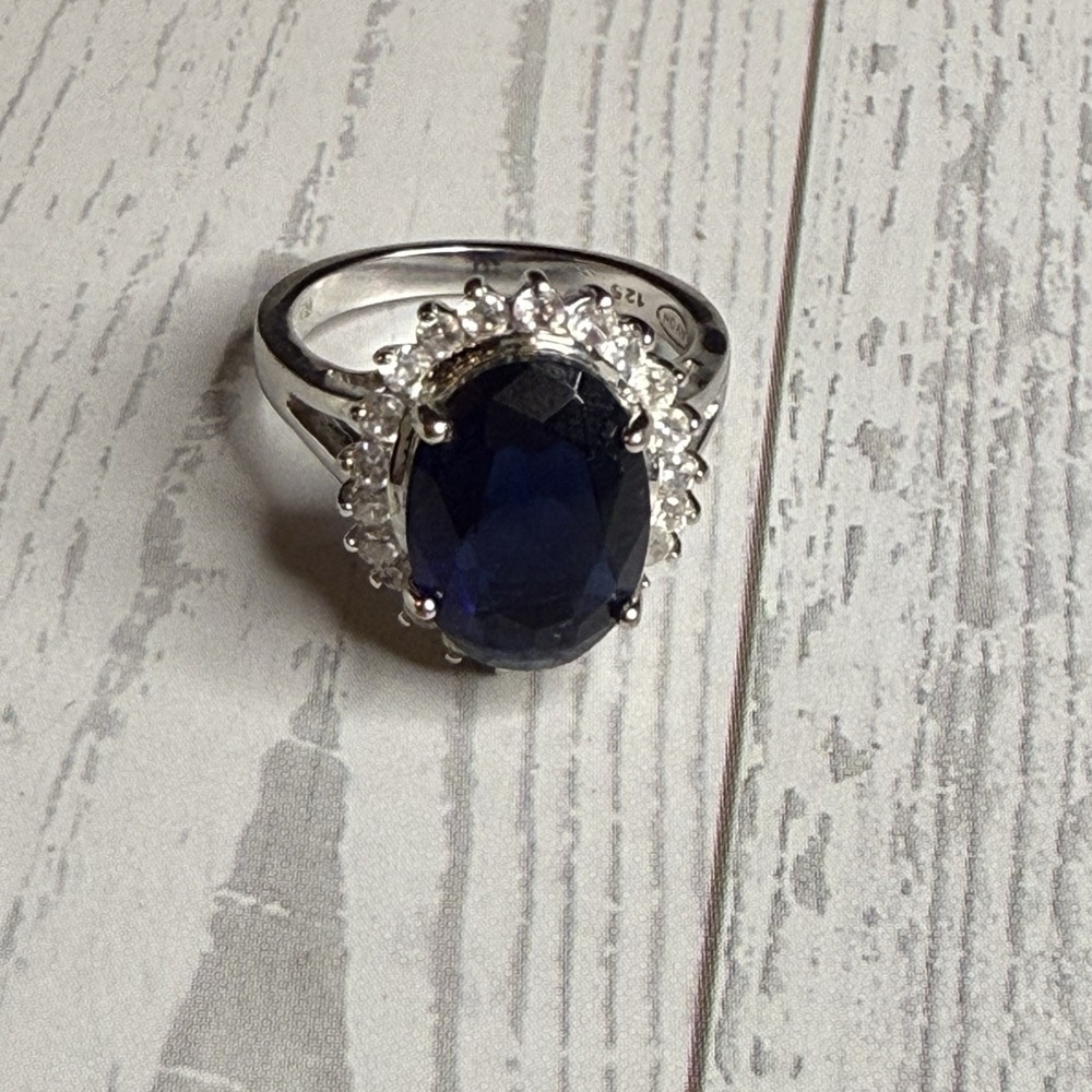 Avon‎ Simulated Sapphire Ring Sz 8 Signed RJ 125 September Birthstone Silvertone
